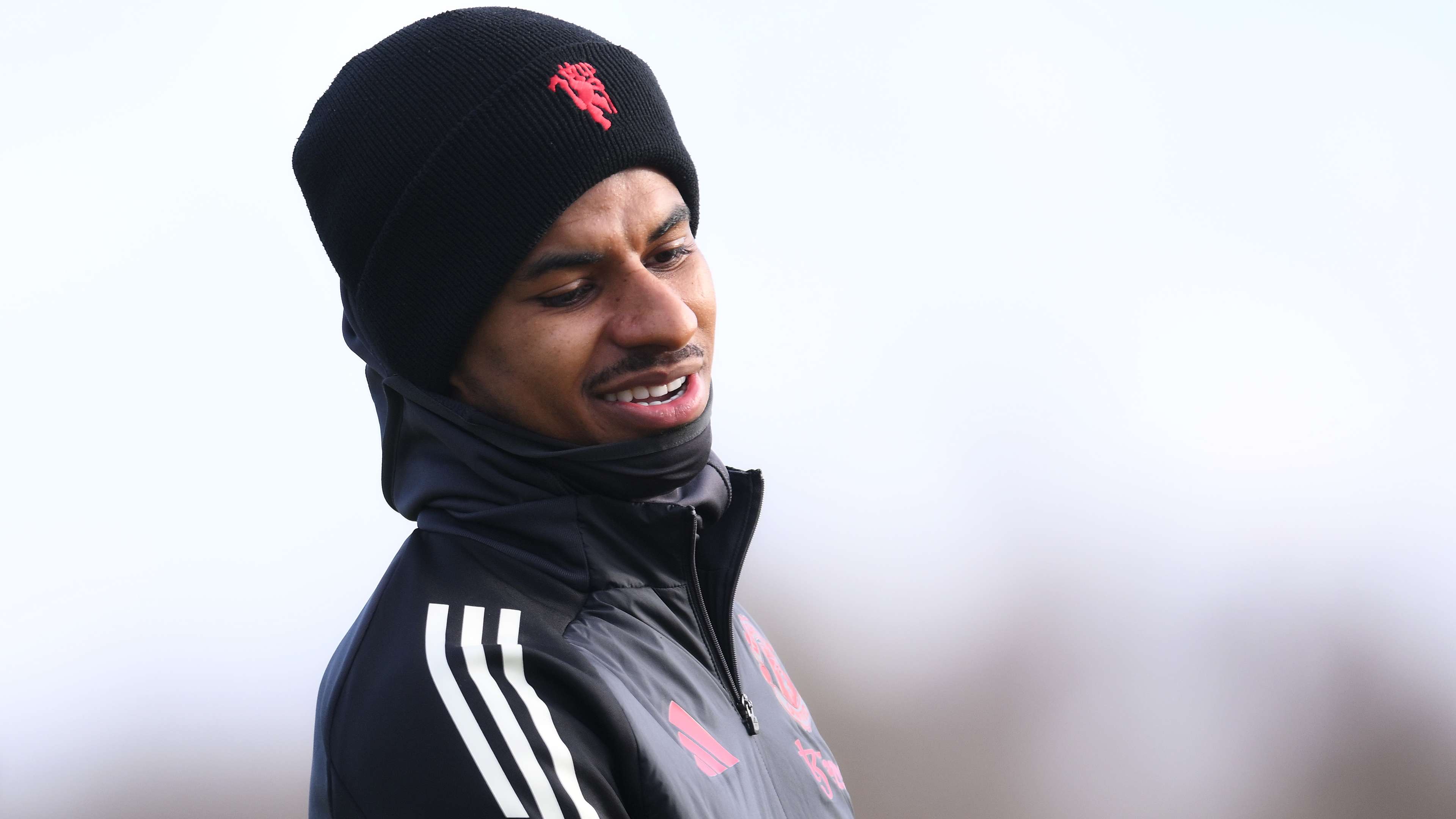 他成为克罗 他成为克罗