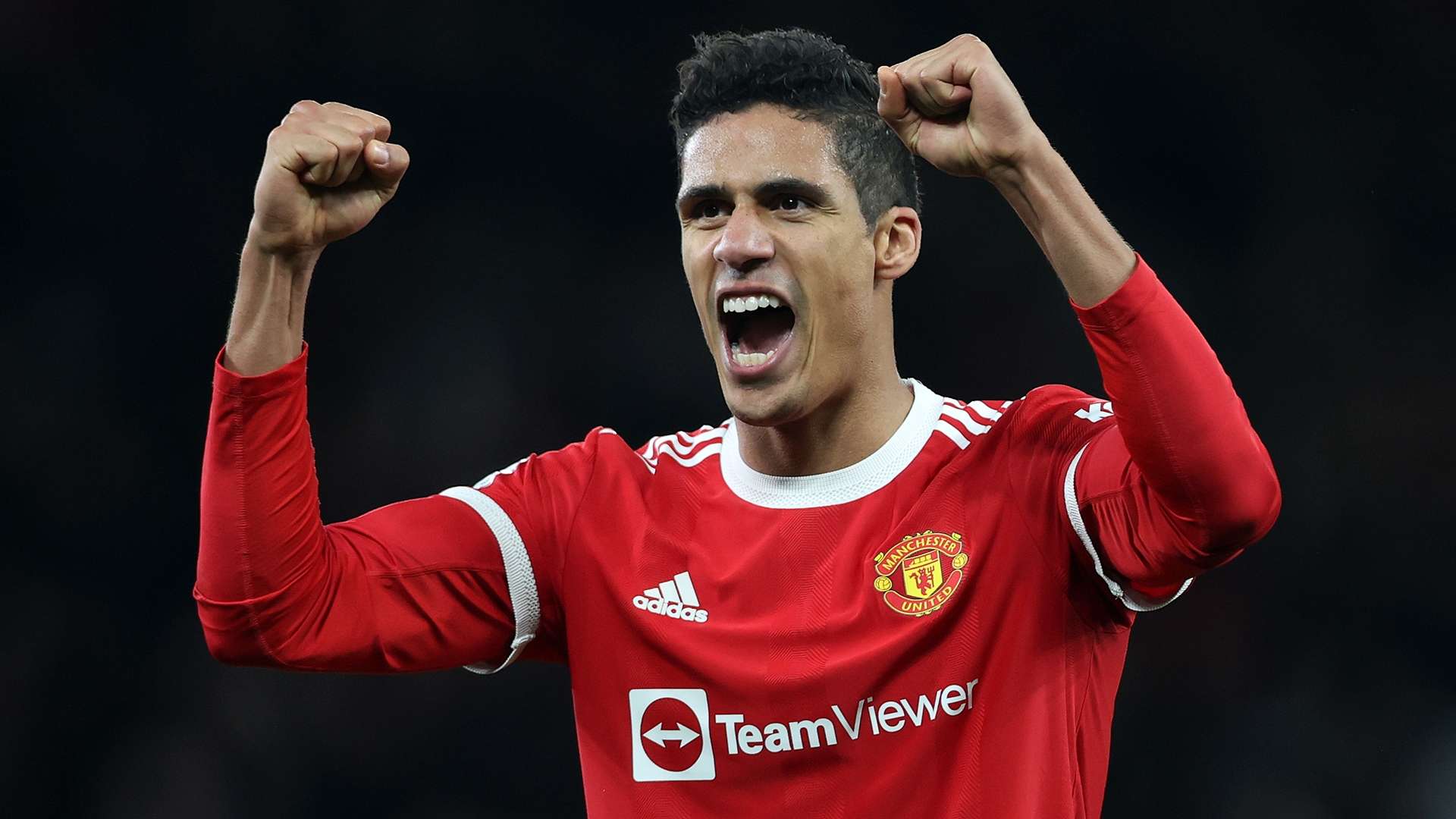 出的足球运 出的足球运